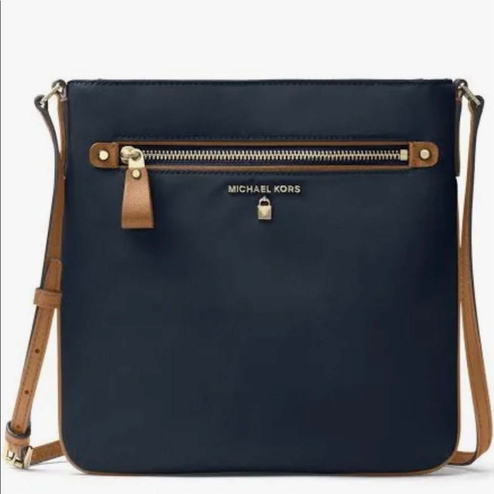 Michael Kors Women’s Kelsey Crossbody
